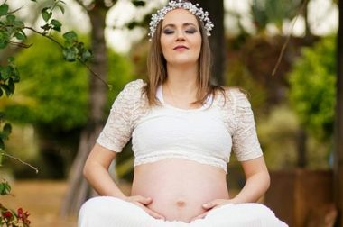 Le yoga prénatal pour accompagner les futures mamans