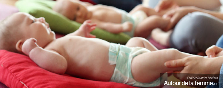 Comment masser son bébé - Massez votre bébé quand il est éveillé est un bon point de départ
